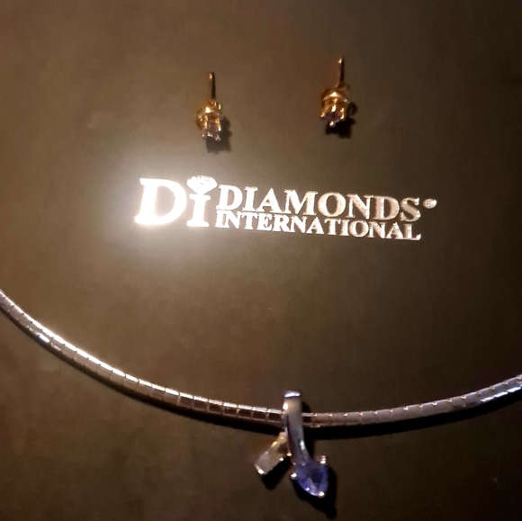 Tanzania necklaces with earing - Picture 2 of 2